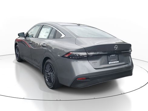 New 2026 Nissan Sentra SV w/ Floor Mat Package FWD image 5