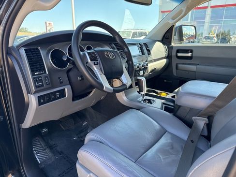Used 2017 Toyota Sequoia Limited image 7