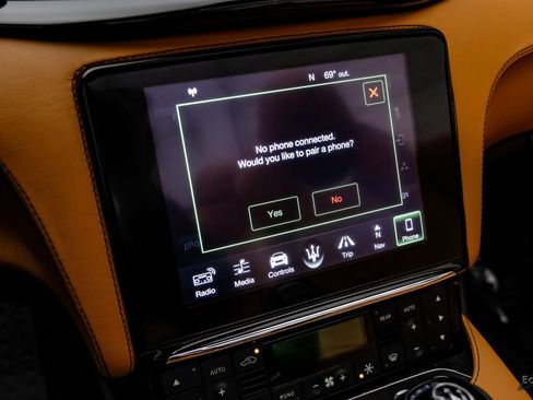 Used 2018 Maserati GranTurismo Sport image 73