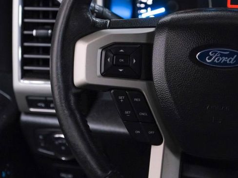 Used 2019 Ford F150 Lariat image 15