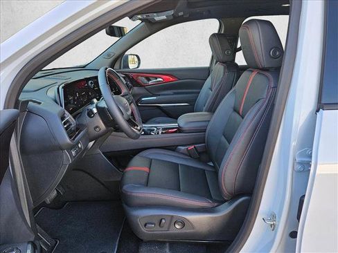 New 2026 Chevrolet Traverse RS image 15