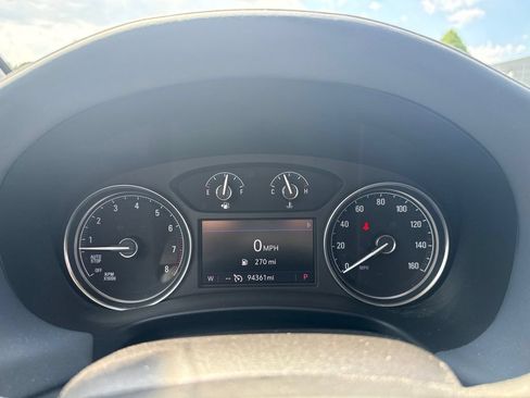 Used 2021 Buick Enclave Essence w/ Sound and Sites Package FWD image 10
