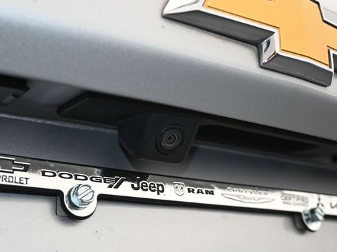 Used 2020 Chevrolet Equinox LS image 32