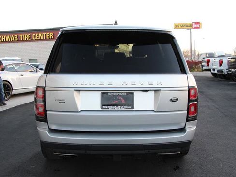 Used 2020 Land Rover Range Rover HSE image 9