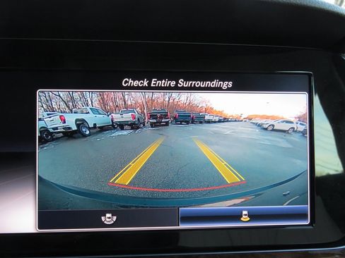 Used 2020 Mercedes-Benz E 350 4MATIC Sedan image 25