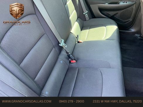 Used 2020 Chevrolet Malibu LS w/ LPO, Convenience Package 2 image 21