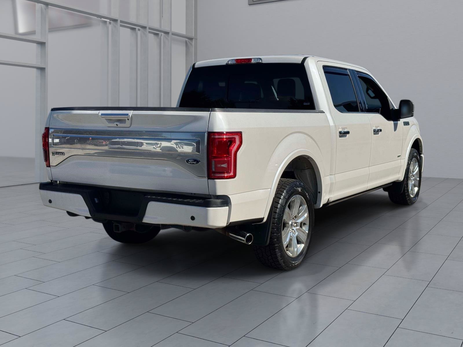 Used 2017 Ford F150 Platinum w/ Max Trailer Tow Package AWD/4WD image 6