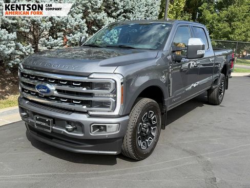 Used 2024 Ford F250 Platinum image 3