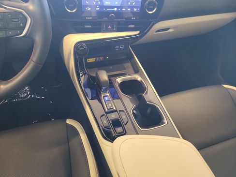 Certified 2024 Lexus NX 250 FWD image 20