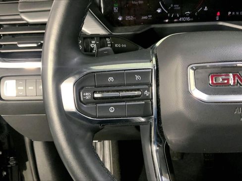 Used 2024 GMC Acadia Elevation AWD/4WD image 18
