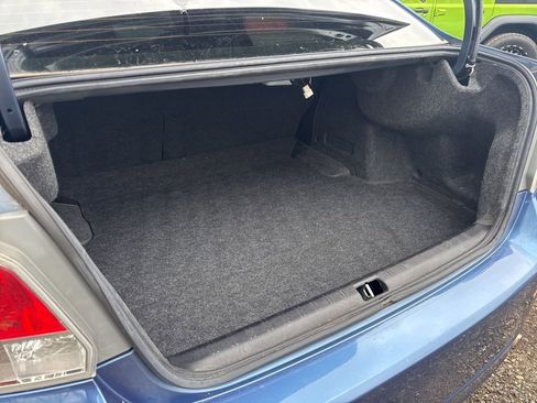 Used 2014 Subaru Impreza 2.0i Premium w/ All-Weather Package w/CVT image 31