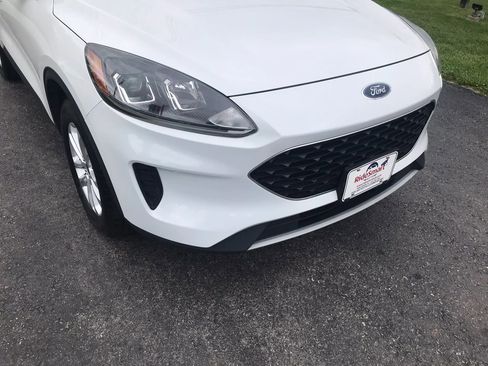 Used 2021 Ford Escape SE w/ Cold Weather Package AWD/4WD image 56