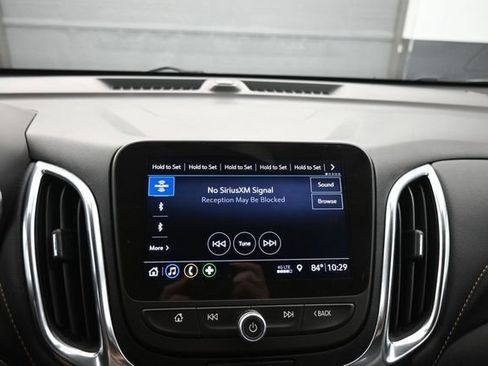 Used 2019 Chevrolet Equinox Premier FWD image 18