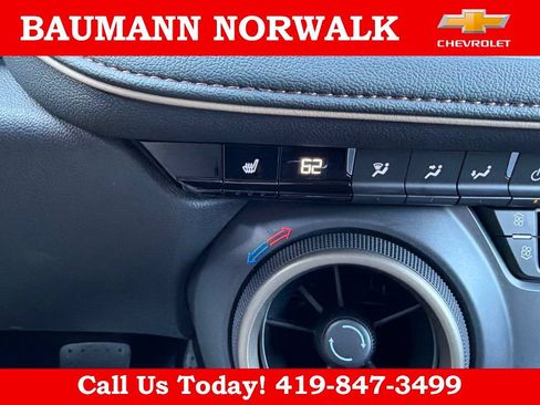 Used 2023 Chevrolet Blazer Premier AWD/4WD image 38