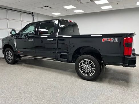 Used 2024 Ford F350 Limited w/ FX4 Off-Road Package AWD/4WD image 7