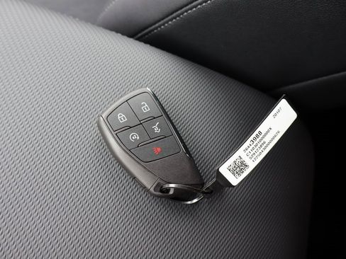 New 2026 Chevrolet Equinox LT w/ Convenience Package II image 19