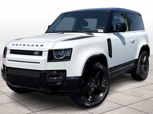 New 2025 Land Rover Defender 90 V8 image 1