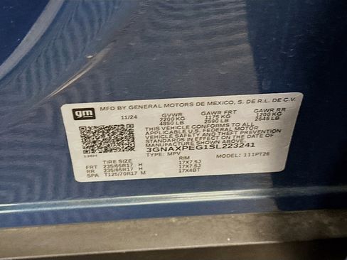 Used 2025 Chevrolet Equinox LT w/ Convenience Package II image 12