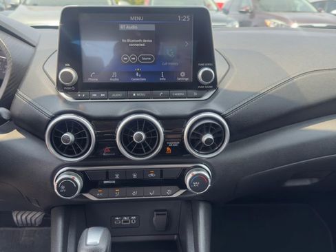 Used 2022 Nissan Sentra SV image 20