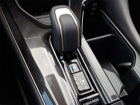 New 2025 Toyota Crown Nightshade image 17