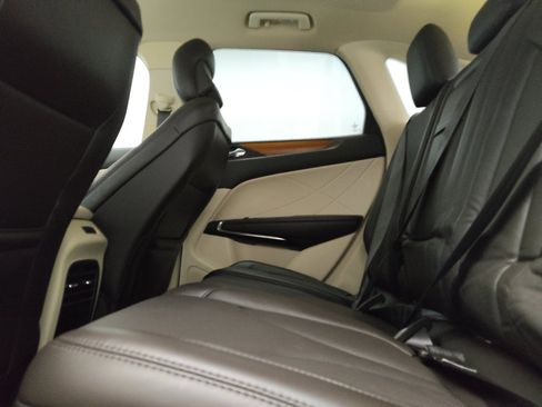 Used 2016 Lincoln MKC Reserve w/ Lincoln MKC Climate Package FWD image 18