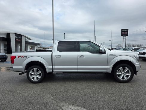 Used 2018 Ford F150 Platinum w/ Equipment Group 701A Luxury image 9