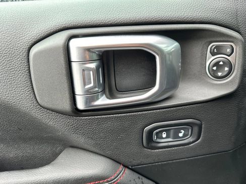 Used 2020 Jeep Wrangler Unlimited Rubicon w/ Quick Order Package 28Y Recon image 13