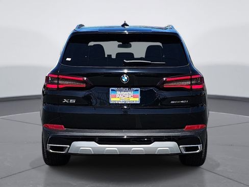 Used 2023 BMW X5 sDrive40i w/ Parking Assistance Package RWD image 4