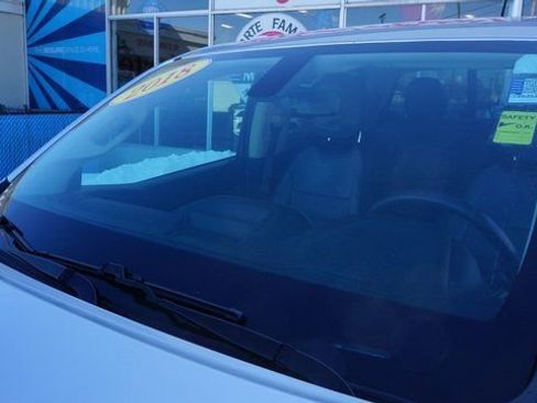 Used 2018 Chevrolet Colorado LT w/ LT Convenience Package image 95