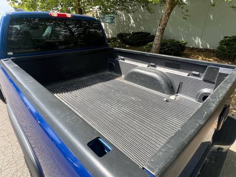 Used 2004 GMC Sierra 2500 SLT AWD/4WD image 13