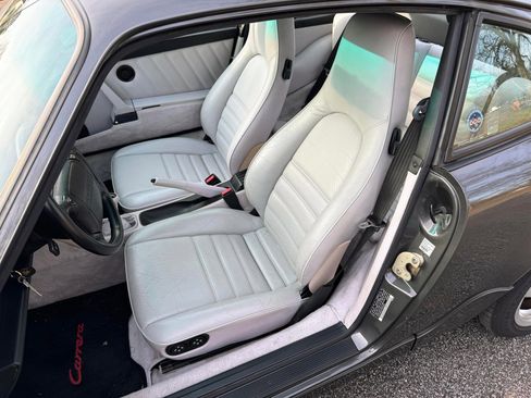 Used 1992 Porsche 911 GT3 RS image 32