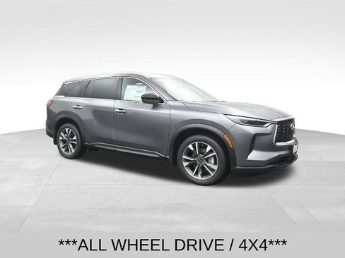 Certified 2025 INFINITI QX60 Luxe image 5