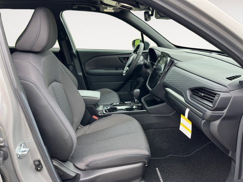 Used 2026 Subaru Forester Premium w/ Base/Premium Package AWD/4WD image 18