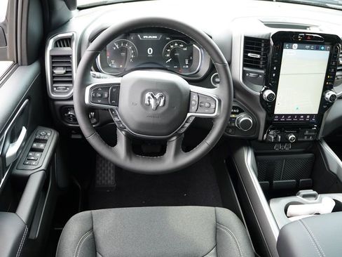 New 2026 RAM 1500 Big Horn AWD/4WD image 12