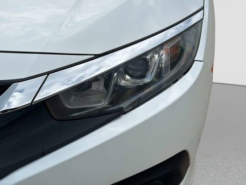 Used 2017 Honda Civic EX image 11