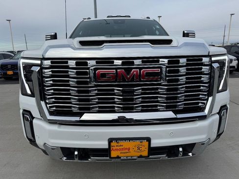 Used 2024 GMC Sierra 2500 Denali w/ Technology Package image 9