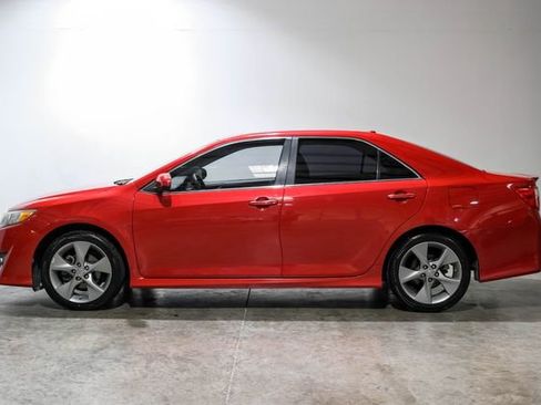 Used 2012 Toyota Camry SE image 14