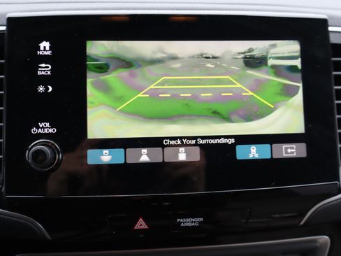 Used 2019 Honda Pilot Touring image 27