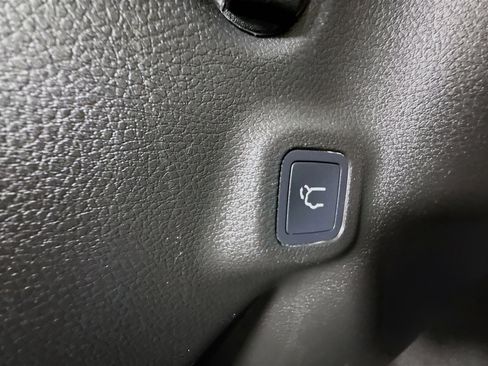 Used 2022 Jeep Compass Limited w/ Elite Group AWD/4WD image 43