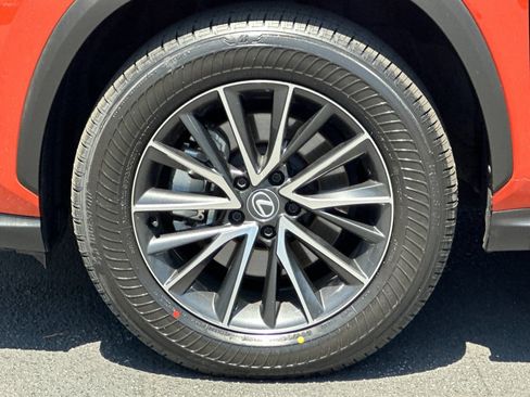 Used 2024 Lexus NX 250 FWD image 33
