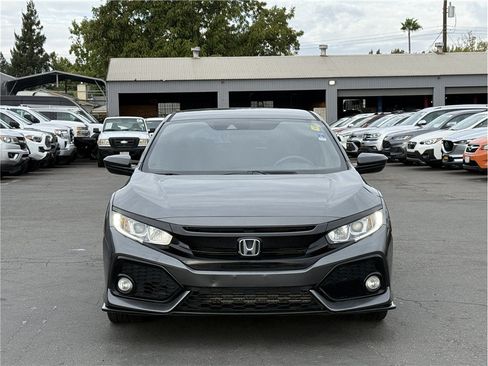 Used 2019 Honda Civic Sport image 3