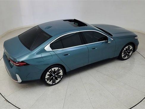 Used 2025 BMW 540i xDrive 540i xDrive image 81