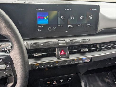 Used 2025 Kia K4 FWD image 14