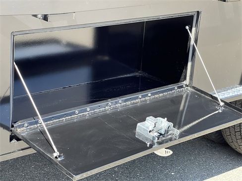 Used 2024 RAM 3500 Tradesman image 19