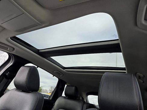 Used 2024 MAZDA CX-90 3.3 Turbo w/ Premium Package image 10