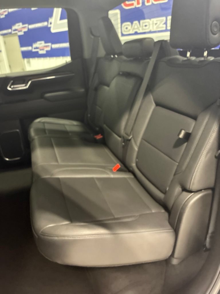 Used 2025 GMC Sierra 1500 SLT AWD/4WD image 35