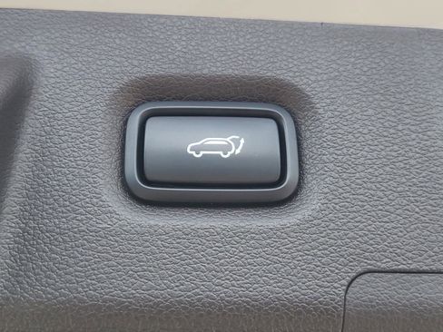 Used 2019 Hyundai Santa Fe Limited FWD image 12