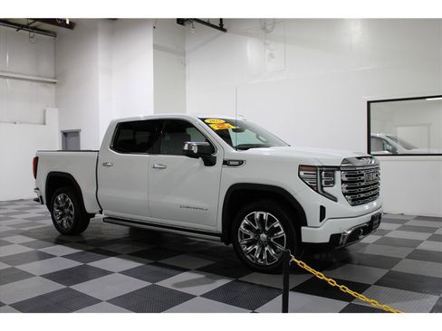 Used 2023 GMC Sierra 1500 Denali w/ Denali Reserve Package image 1