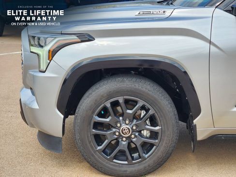 Used 2023 Toyota Sequoia Platinum AWD/4WD image 7