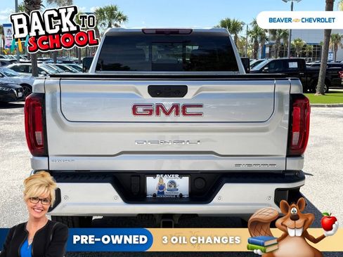 Used 2022 GMC Sierra 2500 Denali AWD/4WD image 6